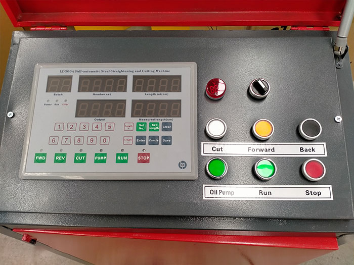 Steel Bar Straightening And Cutting Machine